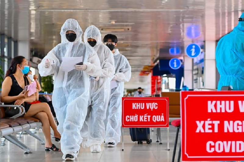 Triển khai xét nghiệm nhanh tránh ùn tắc đối với khách nhập cảnh