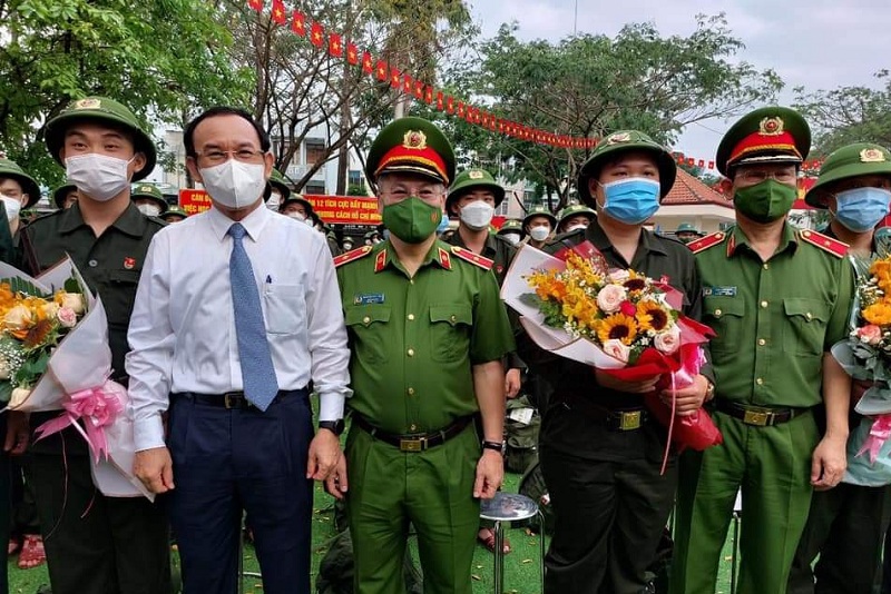 TP.HCM: 4.000 tân binh trúng tuyển háo hức lên đường nhập ngũ