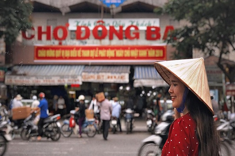 Khám phá những khu chợ nổi tiếng vào dịp cuối năm