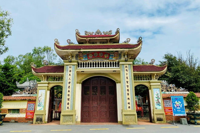 Đền thờ Chế Thắng phu nhân Nguyễn Thị Bích Châu “cổ kính và linh thiêng”