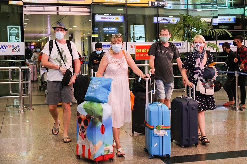 TP.HCM đề xuất mở lại đường bay đón khách quốc tế từ tháng 12 