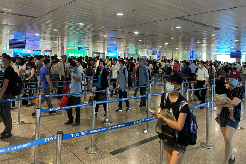 Ngày 28-1, sân bay Tân Sơn Nhất sẽ khai thác 743 chuyến bay, kỷ lục từ đầu mùa Tết
