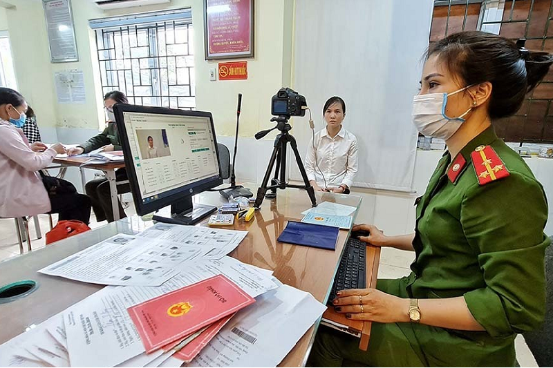 Cấp tài khoản định danh điện tử cho người dân trên cả nước