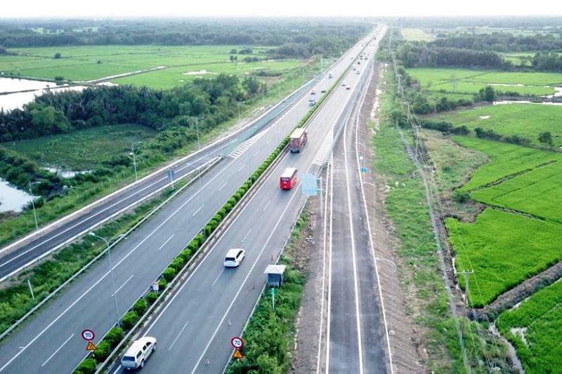 Cuối quý III, thu phí không dừng toàn bộ cao tốc do VEC khai thác
