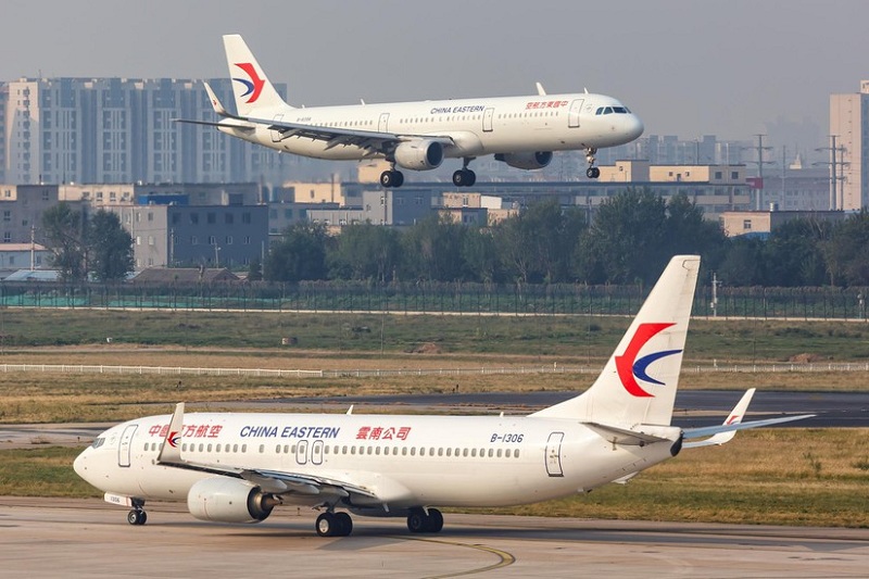 Wall Street Journal: Vụ rơi máy bay China Eastern Airlines không phải là tai nạn khách quan