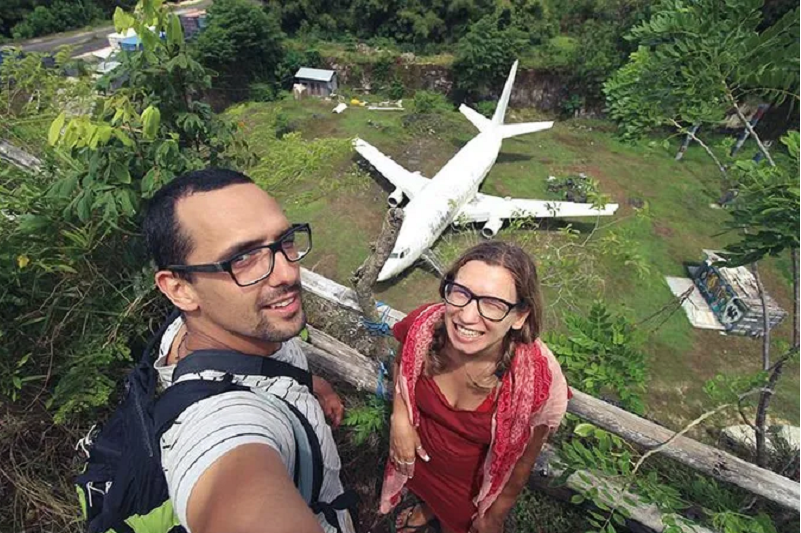 Bí ẩn chiếc máy bay Boeing 737 bị bỏ hoang ở đảo Bali