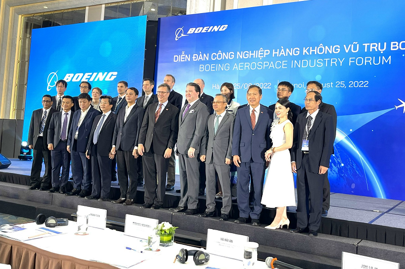 Diễn đàn Công nghiệp hàng không vũ trụ Boeing - CHIA SẺ - HIỂU BIẾT - TIN CẬY - PHÁT TRIỂN