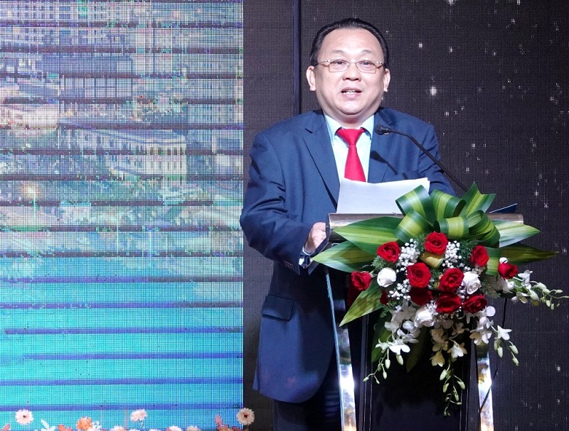 Giải pháp phát triển thị trường khách du lịch quốc tế đến Nam Trung bộ và Tây Nguyên