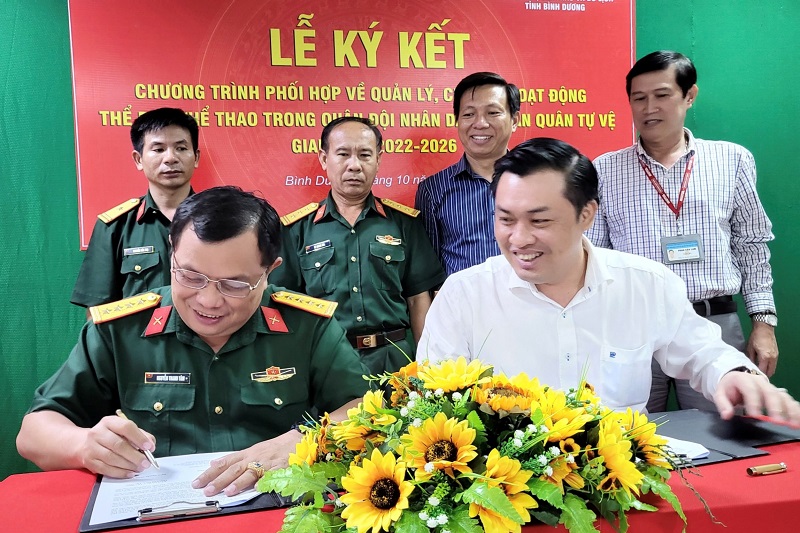 Bình Dương: Ký kết Chương trình phối hợp các hoạt động thể dục thể thao trong Quân đội nhân dân và Dân quân tự vệ, giai đoạn 2022-2026