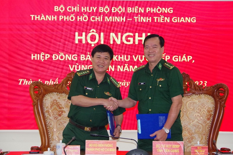 Tạo sức mạnh tổng hợp trong quản lý, bảo vệ chủ quyền vùng biển, giữ gìn an ninh trật tự khu vực tiếp giáp, vùng biển