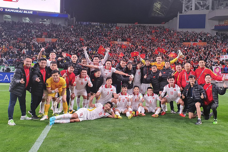 Bỏ xa Thái Lan, Việt Nam thăng hạng trên BXH FIFA