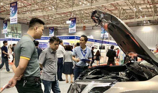 Cơ hội chuyển mình với ngành ô tô, xe máy, xe điện
