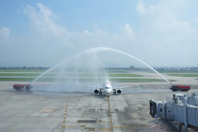 Hãng hàng không Trung Quốc Colorful Guizhou Airlines lần đầu mở đường bay tới Hà Nội