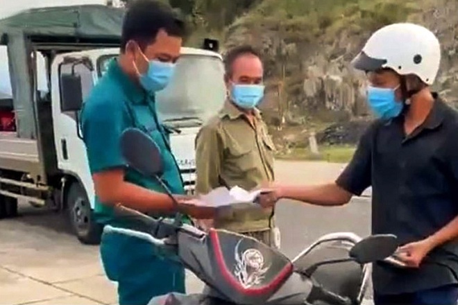 Khánh Hòa: Chủ tịch TP Nha Trang gửi thư xin lỗi người dân đi mua bánh mì bị giữ xe