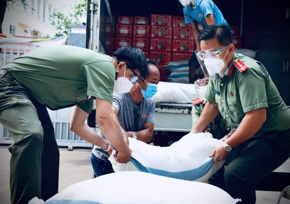 Gắn kết chung lòng, thành công chống dịch